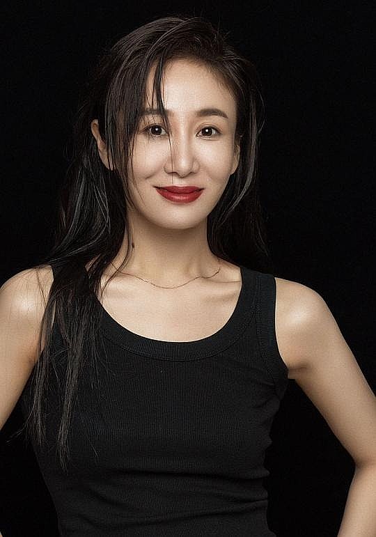 丁子迪 Zidi Ding照片