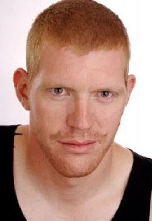 鲁本·德容 Reuben de Jong照片