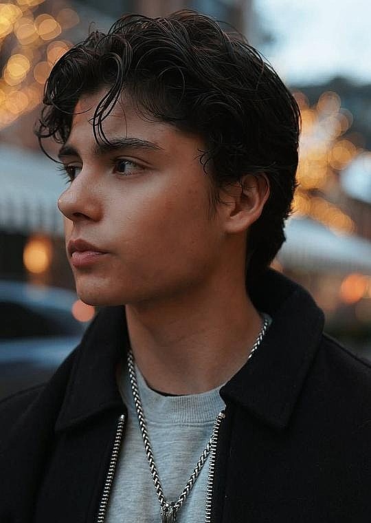 米格尔·莫拉 Miguel Mora照片