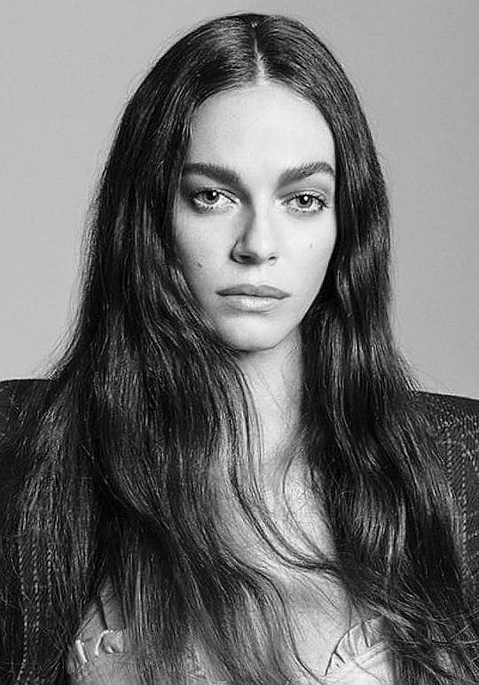 海利·盖茨 Hailey Gates照片