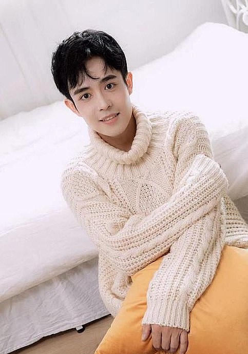 王星 Xing Wang照片