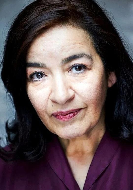 米娅·索特里乌 Mia Soteriou照片