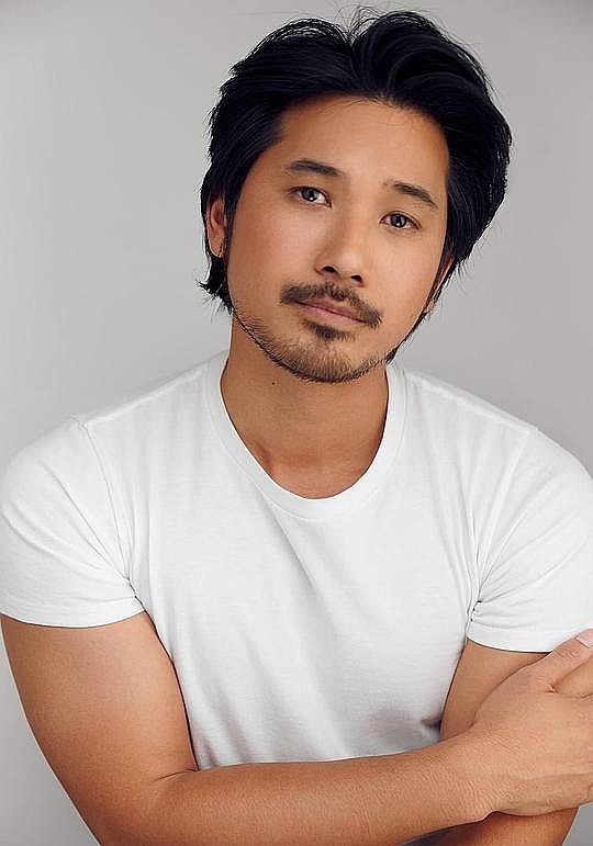 琼·普拉斯达 Jon Prasida照片