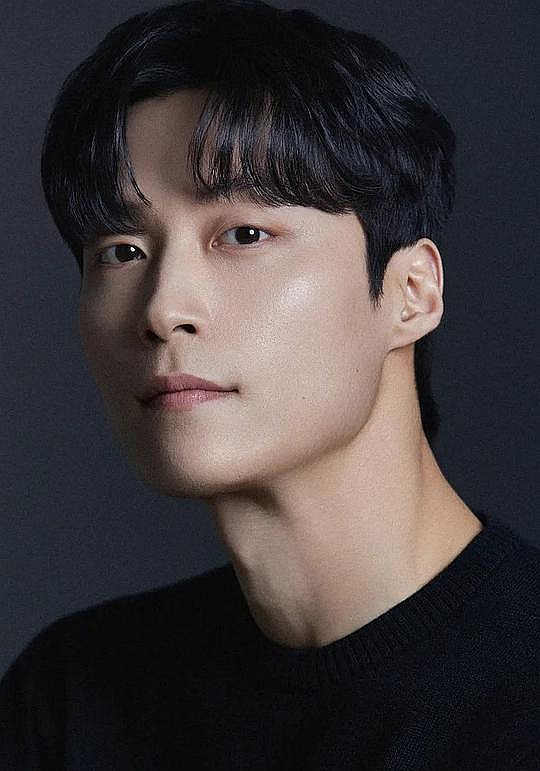 许南俊 NamJun Heo照片