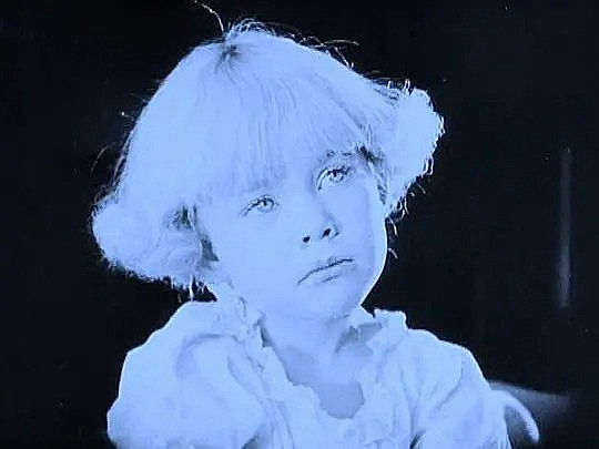 Anna Mae Bilson照片