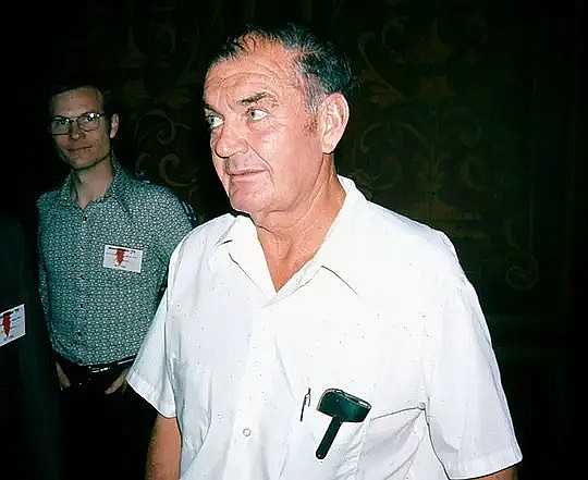 威廉·威特尼 William Witney照片