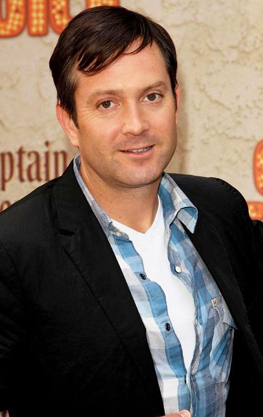 托马斯·列农 Thomas Lennon照片