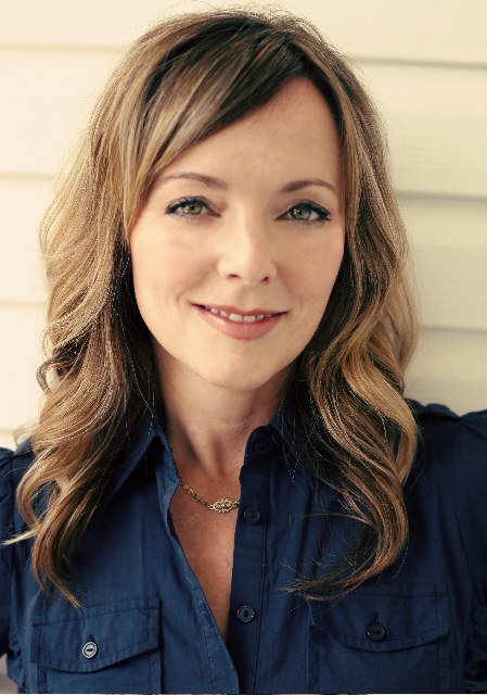 珍妮弗·皮尔斯·马尔萨斯 Jennifer Pierce Mathus照片