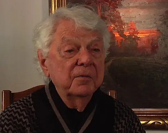 瑞弗·赛恩斯基 Ralph Senensky照片