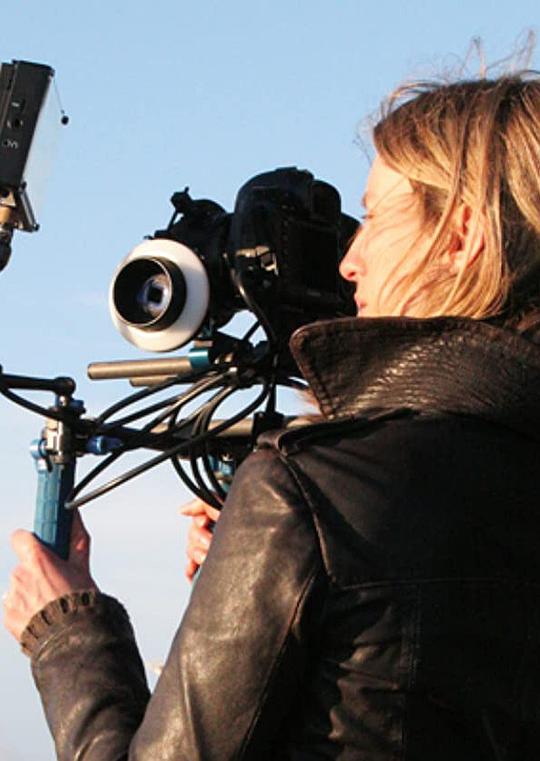 海莉·伊斯顿·斯垂特 Hayley Easton Street照片