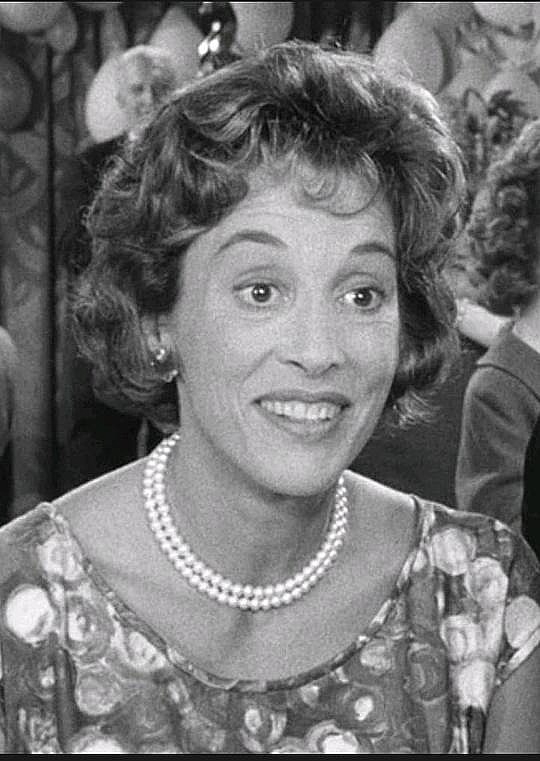 弗吉尼亚·艾勒 Virginia Eiler照片