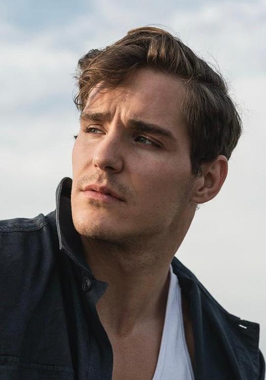 怀亚特·多里昂 Wyatt Dorion照片