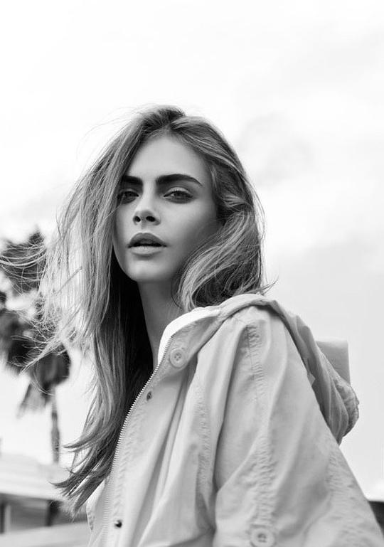 卡拉·迪瓦伊 Cara Delevingne照片