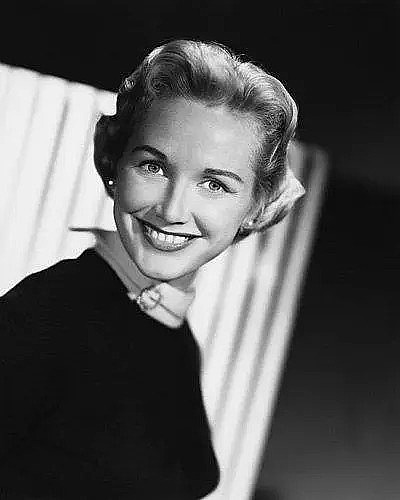 Phyllis Avery照片