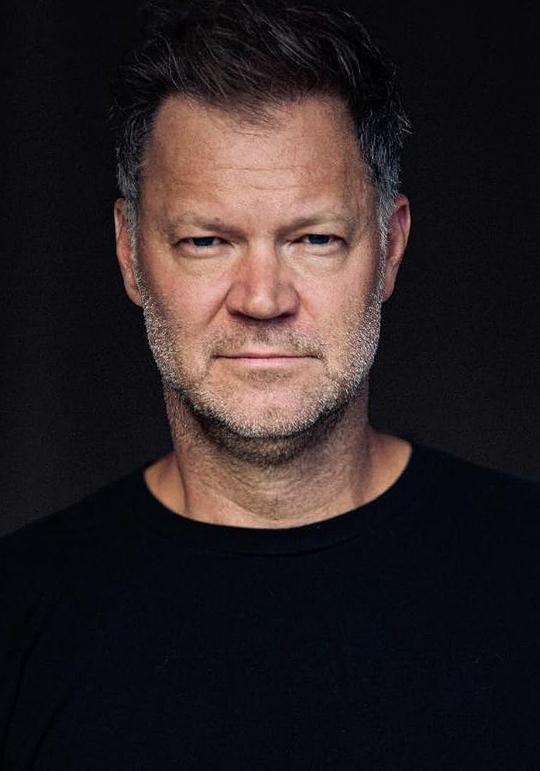 贾斯廷·福尔克 Justin Folk照片