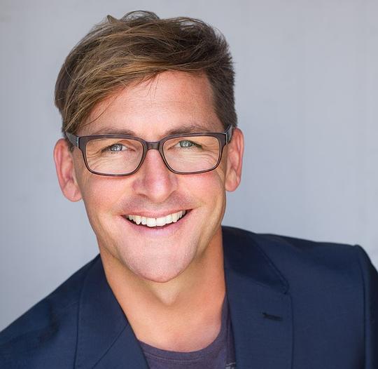 埃里克·阿佩尔 Eric Appel照片