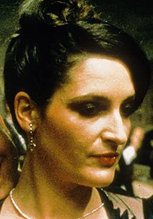 Edwige Pierre照片