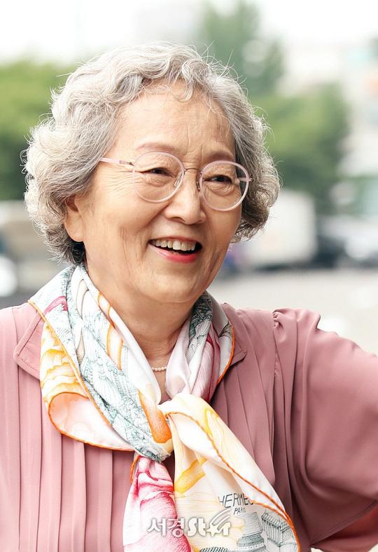 金英玉 Young-ok Kim照片