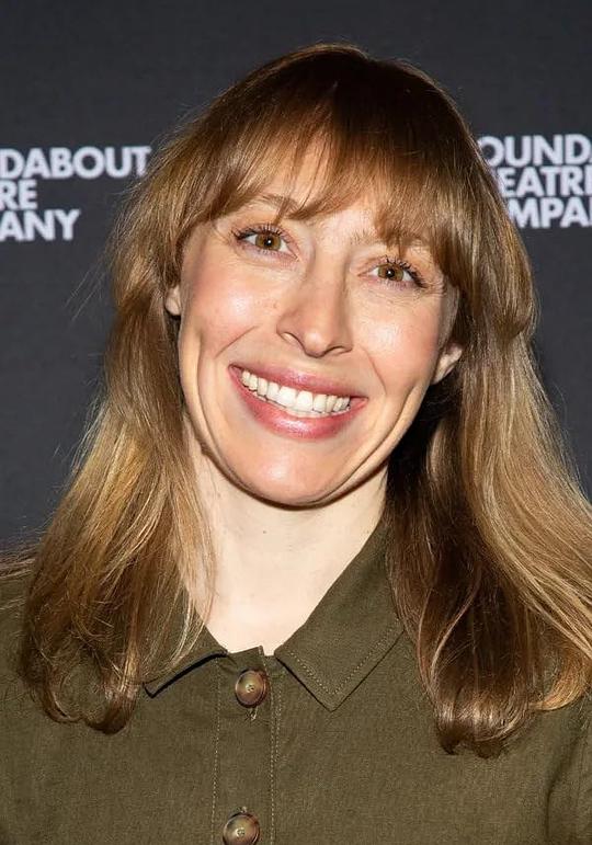 克里斯托·芬恩 Crystal Finn照片