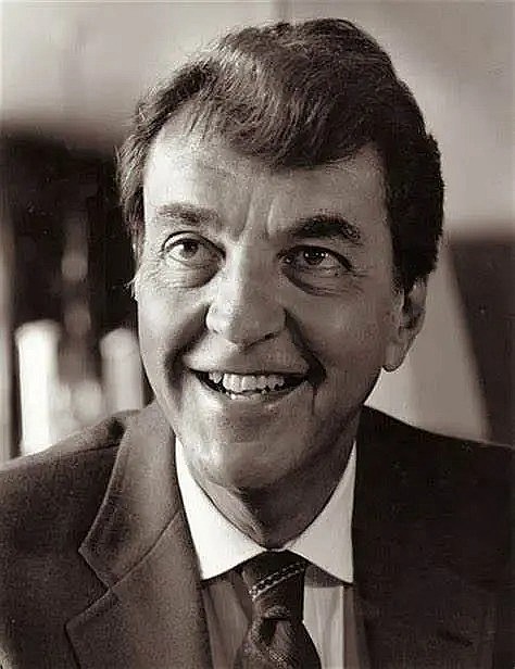 娄·谢默 Lou Scheimer照片