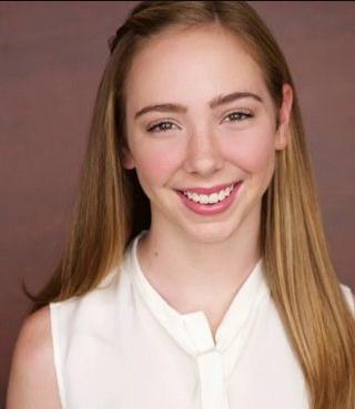 莉迪亚·斯蒂斯林格 Lydia Styslinger照片