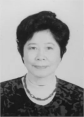 黄允 Yun Huang照片