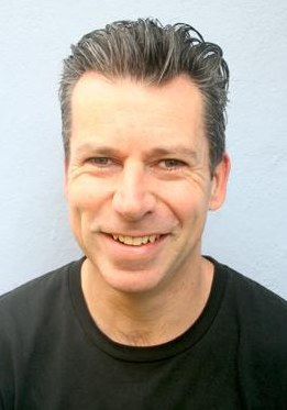 艾伦·布拉培 Aaron Blabey照片