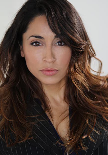 米歇尔·朱博利·冈萨雷斯 Michelle Jubilee Gonzalez照片