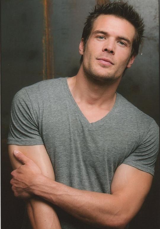 查理·韦伯 Charlie Weber照片