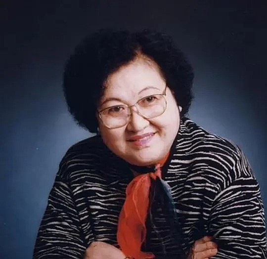 陈阿喜 Axi Chen照片