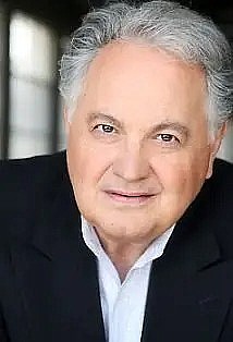 迈克尔·杜雷尔 Michael Durrell照片