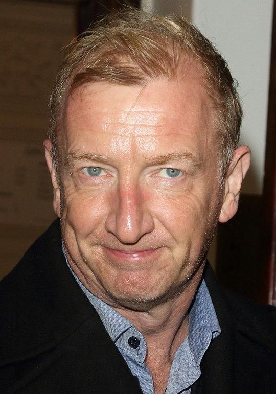 斯特凡·罗德里 Steffan Rhodri照片