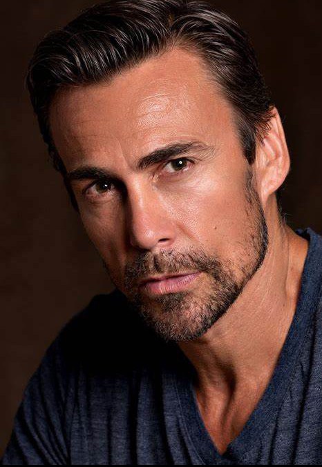 丹尼尔·伯哈特 Daniel Bernhardt照片