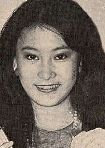 周华卿 Hua-ching Chou照片