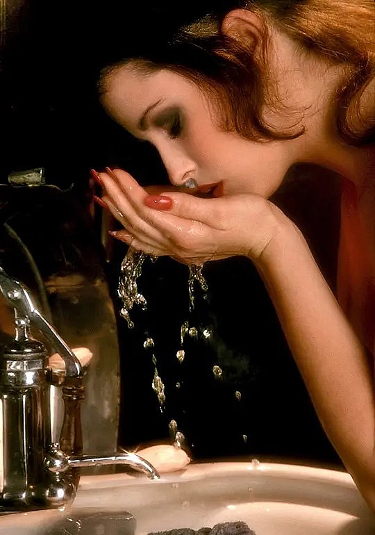 Barbara Edwards照片