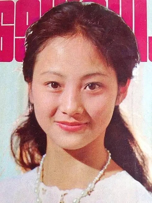 董智芝 Zhizhi Dong照片