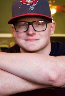 杰森·利维 Jason Leavy照片