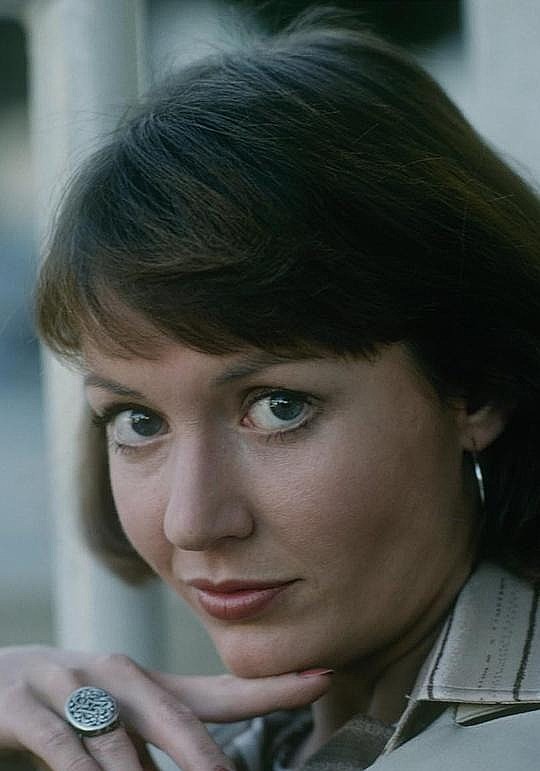 安妮·雪汀 Anne Schedeen照片