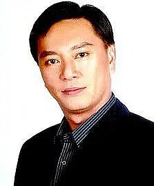 黄奕良 Yiliang Huang照片