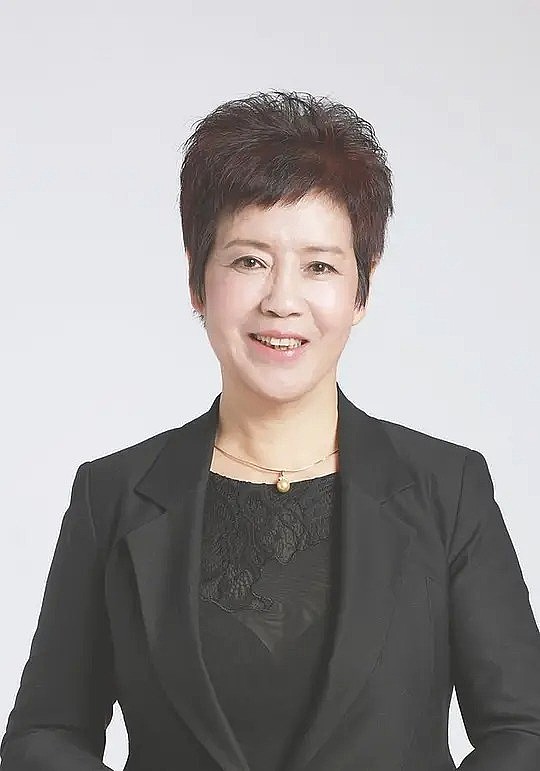 赵依芳 Yifang Zhao照片