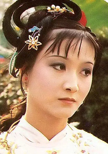 牟一 Yi Mou照片