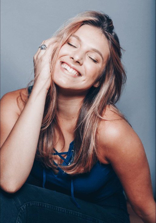 卡特琳娜·艾琴伯格 Katerina Eichenberger照片