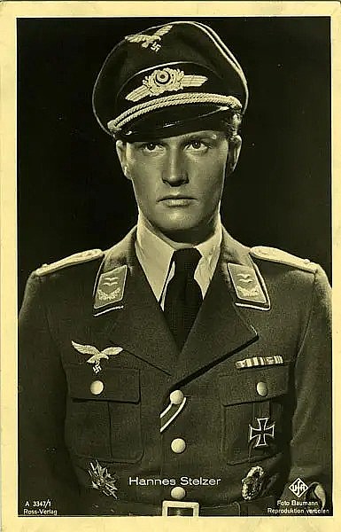 Hannes Stelzer照片
