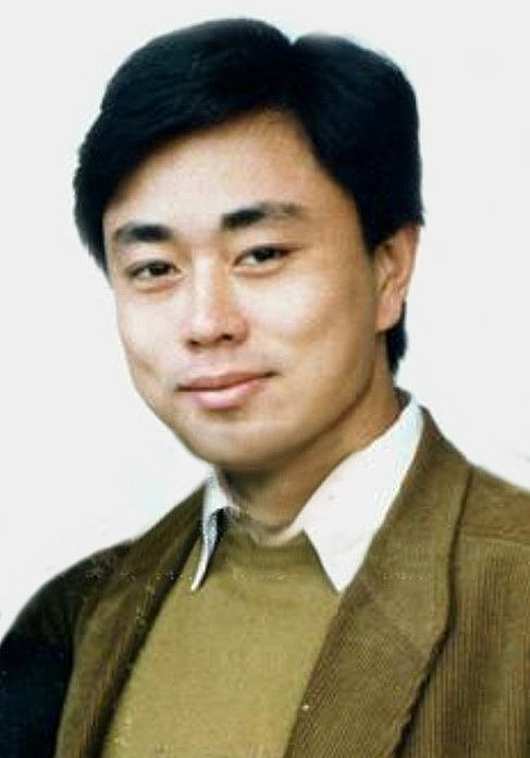 戈伟家 Weijia Ge照片