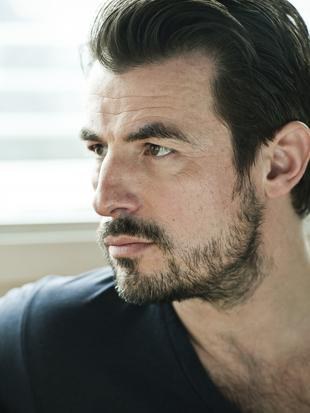 克莱斯·邦 Claes Bang照片