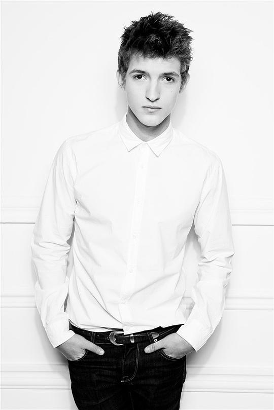 阿廖沙·施耐德 Aliocha Schneider照片