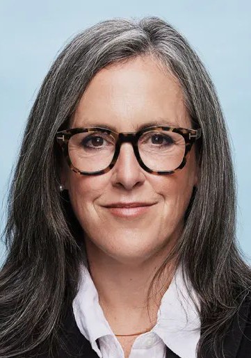 艾玛·托马斯 Emma Thomas照片