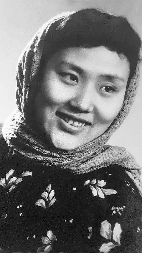 王晓云 Xiaoyun Wang照片