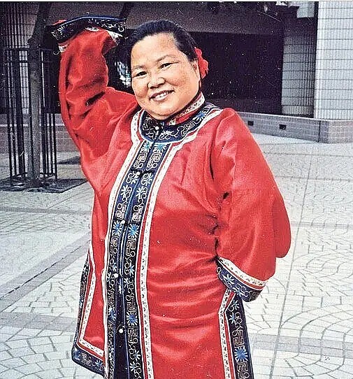 陈凤冰 Fung-Ping Chan照片