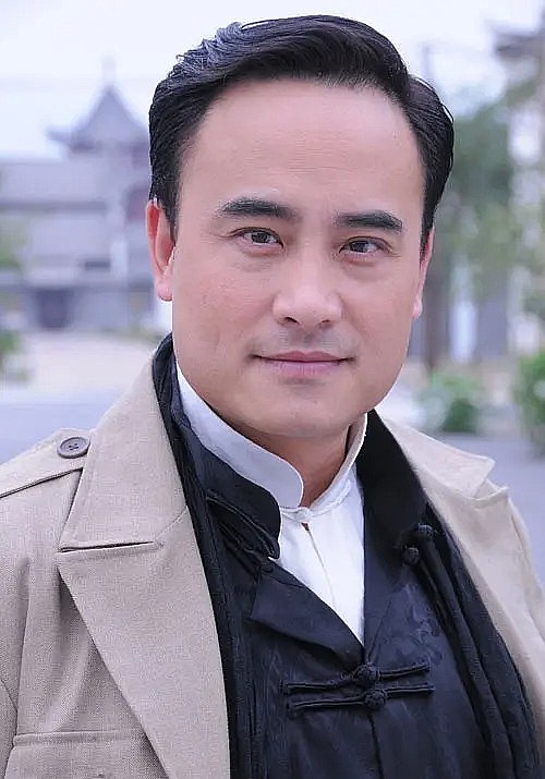 施羽 Yu Shi照片